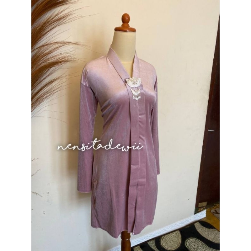 Kebaya Kartini (Leher V), Body Panjang - Warna Rosegold