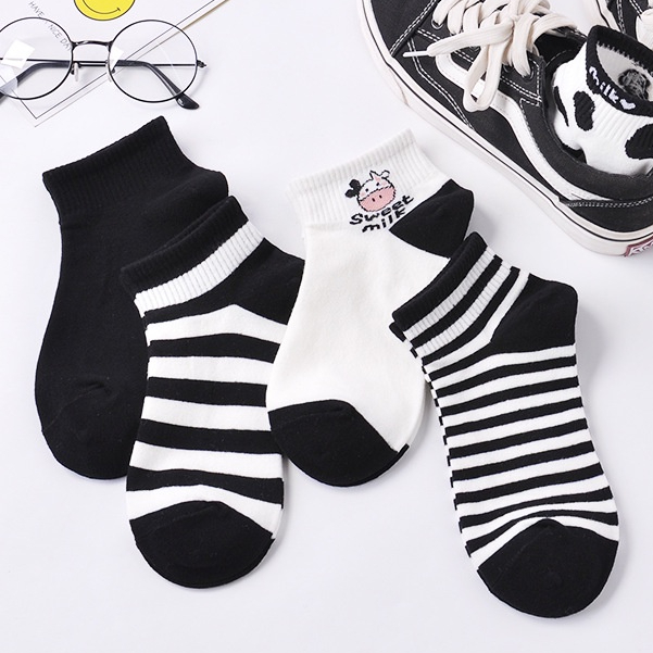 T&amp;Y Kaos Kaki Wanita Motif Cow 6666 Kaos Kaki Pendek Fashion Korean Unisex Atas Mata Kaki Karakter Sapi Ankle Socks Korean Model Simple Cute