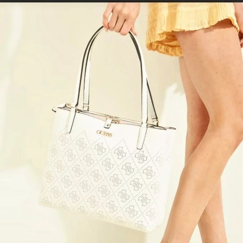 GUESSS Amara Society Carryall