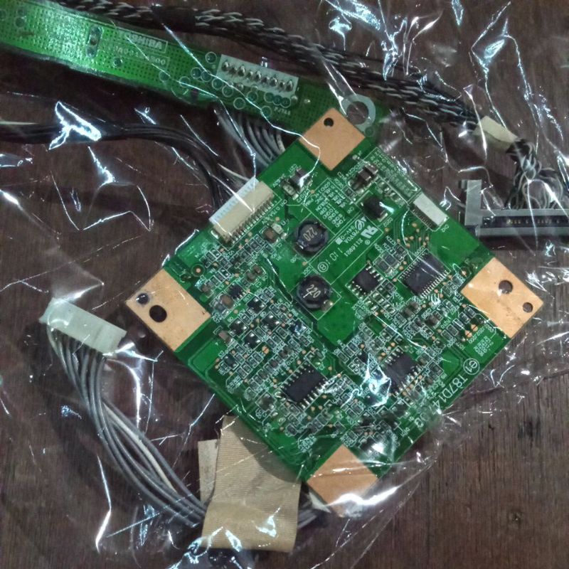 ticon tv merk Toshiba 24 PS 10 E