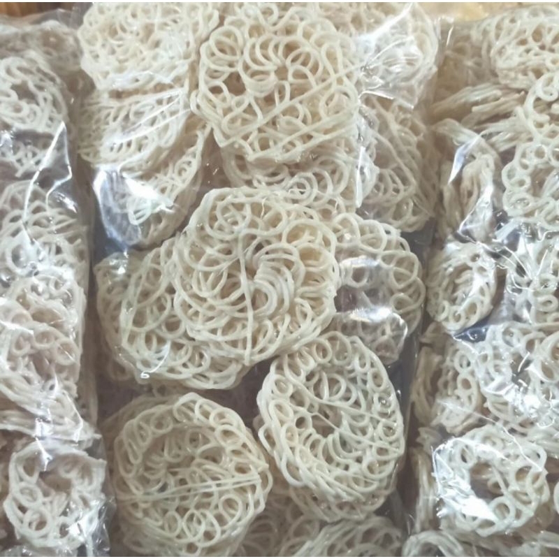 

Krupuk rasa bawang size S dan L