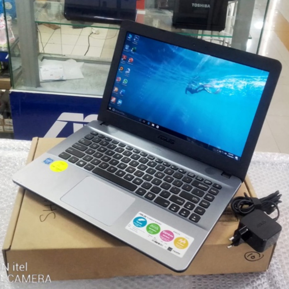 laptop Leptop Bekas second asus X441 RAM 4GB 2GB MULUS BARU PEMAKAIAN SSD 128 14 INC