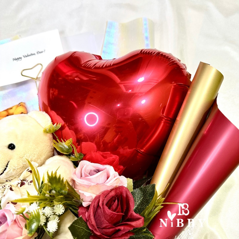 BUKET VALENTINE Premium Bunga Artificial Boneka Balon Cokelat Bisa Custom Mawar Kado Pacar Ulang Tahun wisuda Anniversary Graduation Birthday Mewah