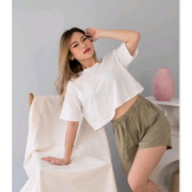 Kaos Putih Crop Top Wanita Kaos Oblong Korean Oversize Wanita