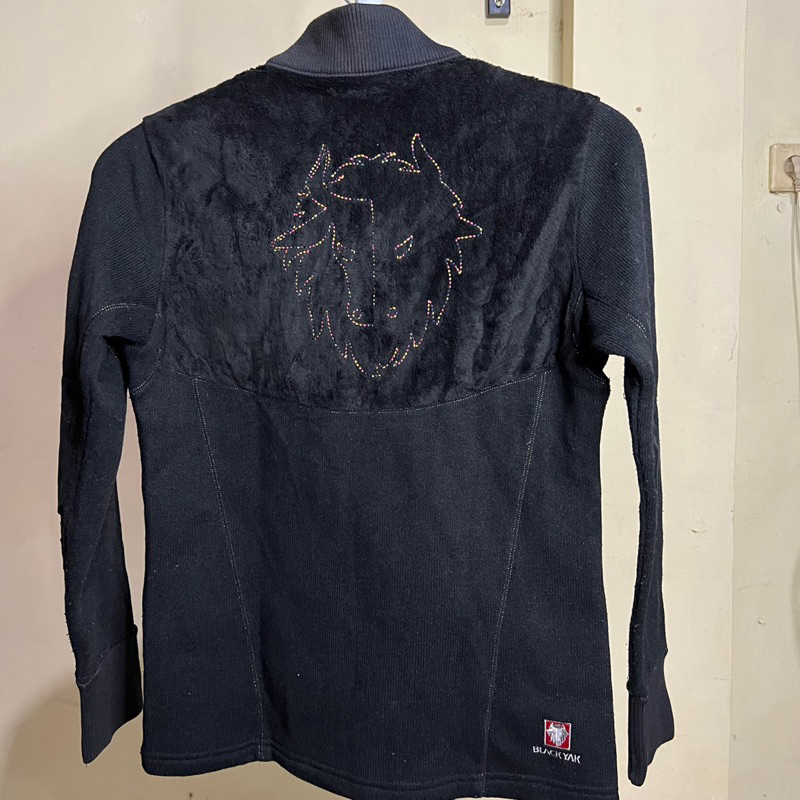 Thirft Jaket Sherpa Merk Black Yak Warna Hitam | Preloved | Second Murah