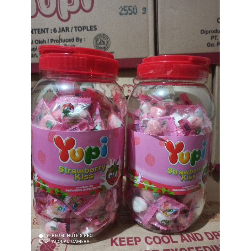 

PROMO yupi strawberry kiss toples exp 2026