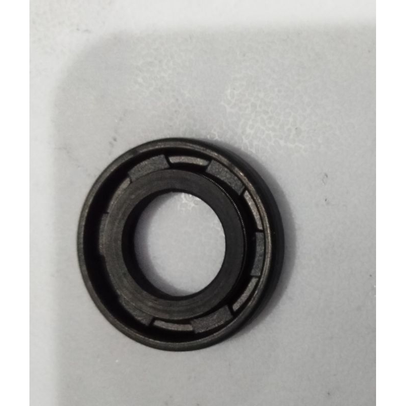 Oil seal kecil chainsaw Oil seal KECIL/SMALL  chainsaw 5200/5800 oilseal senso