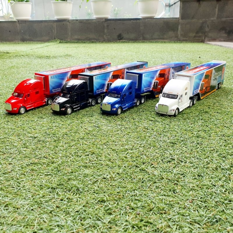 Diecast Kenworth T700 With Container Alloy Truck Miniatur Die-cast Truk Kontainer Box Kenworth T700 With Container