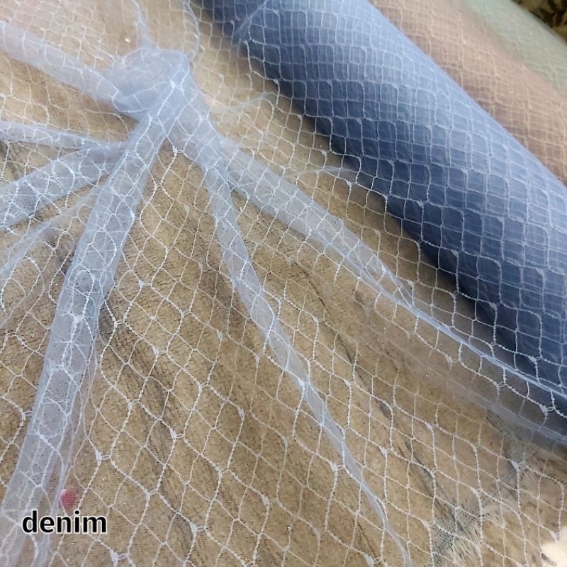 Kain Tile Akar / Soft Tulle Motif Maze / Bahan Halus Lembut Tanpa Glitter Dan Mutiara