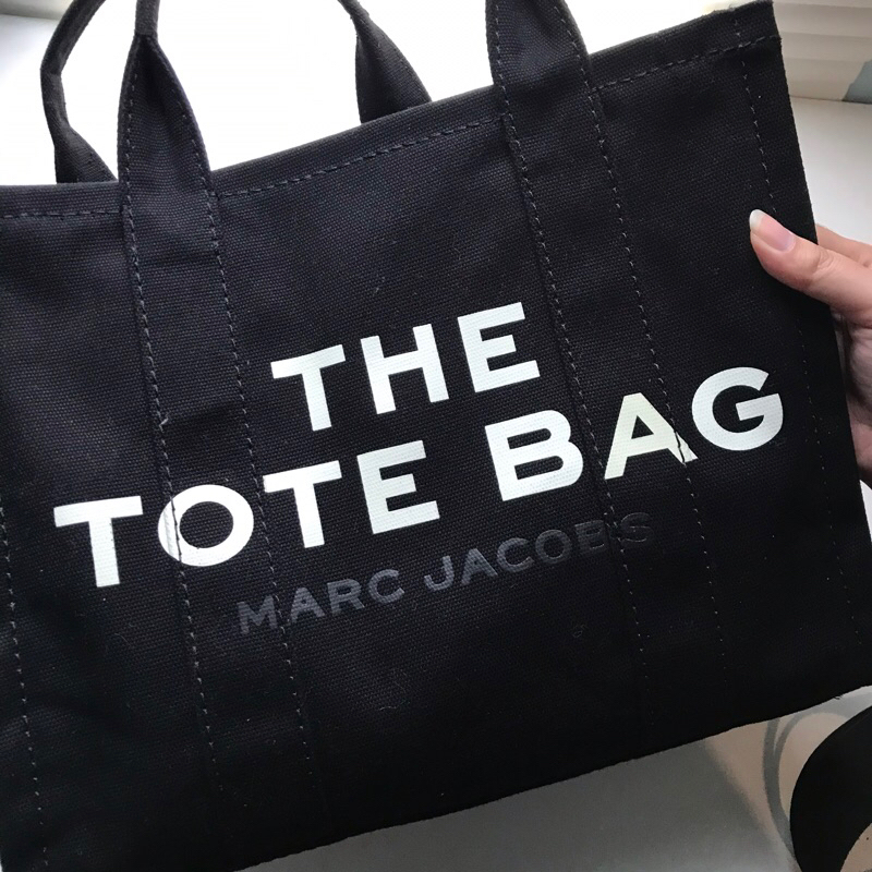 preloved - tas marc jacobs the traveler tote bag medium