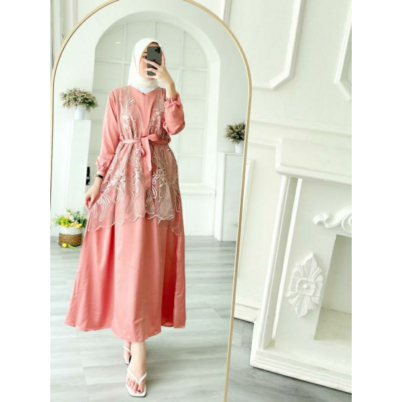 LAVINA MAXI DRESS gamis silk pesta brukat -+(ld100 pjg 135)