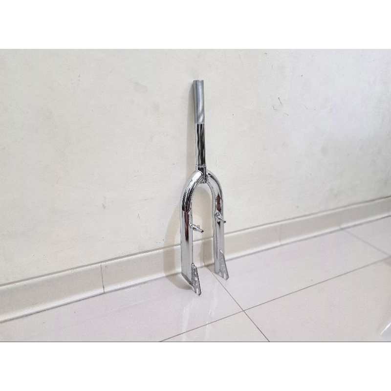 FORK 20 INCH GARPU 20 INCH SEPEDA ANAK BMX MINI MODEL FORK OVS BICYCLE KID FORK STEEL MATERIAL BESI FORK SEPEDA ANAK FORK 20INCH MODEL DRAT / ULIR