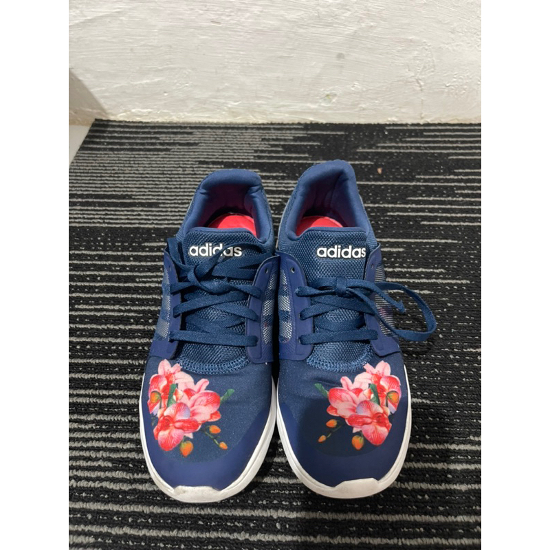 casual adidas