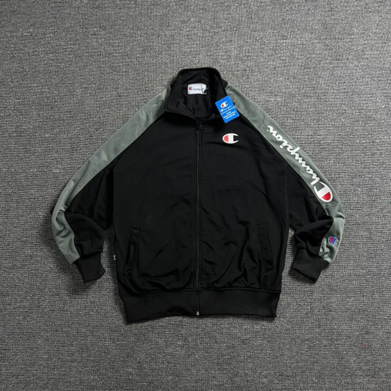 Jaket Tracktop Champions