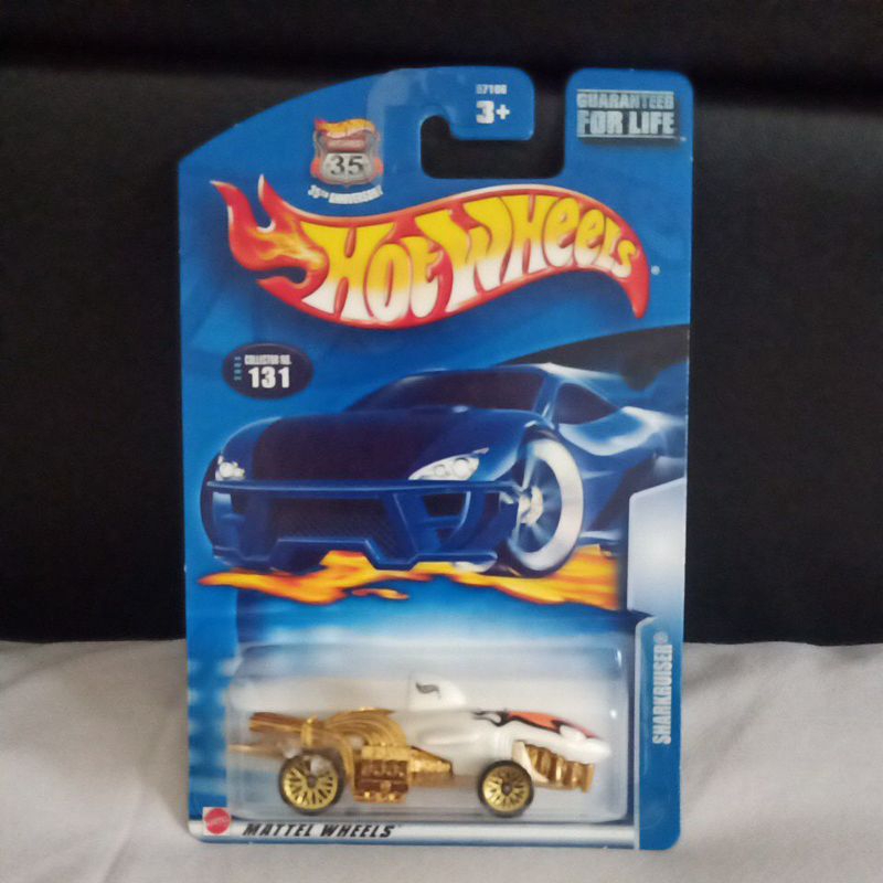sharkruiser hotwheels imagination/track aces/race world