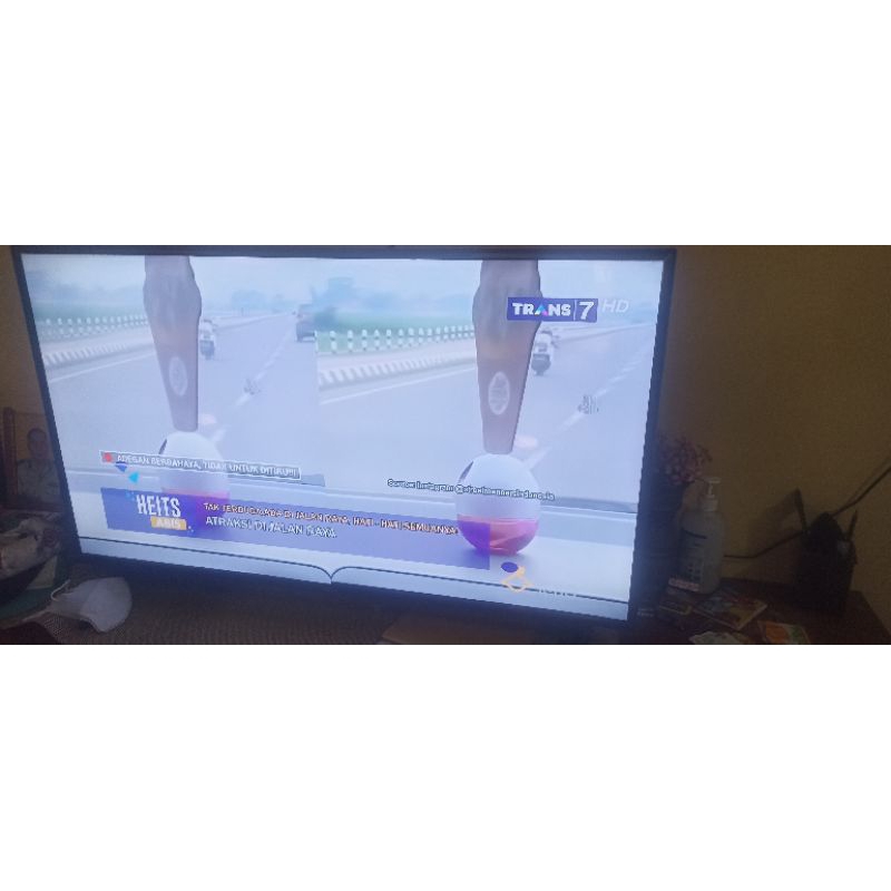 resi pembelian tv seken uut