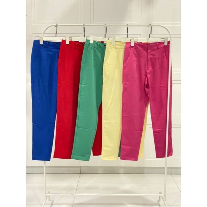 CELANA PREMIUM VIVORIE