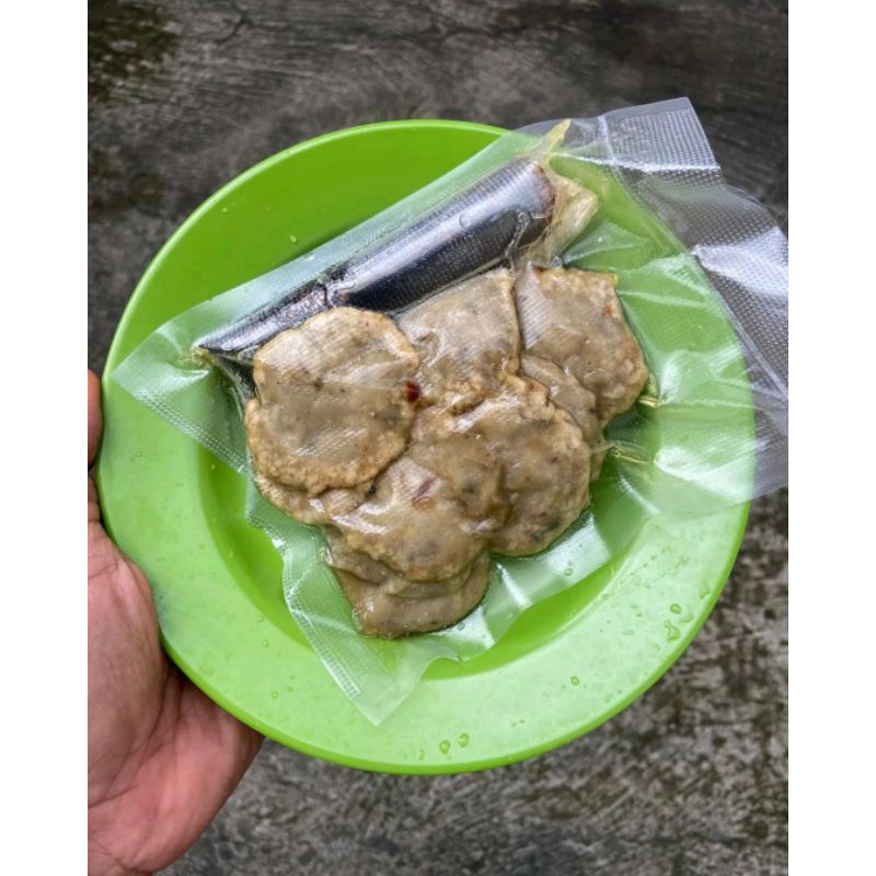 

Pempek Ikan Palembang Khusus Kulit isi 10pcs