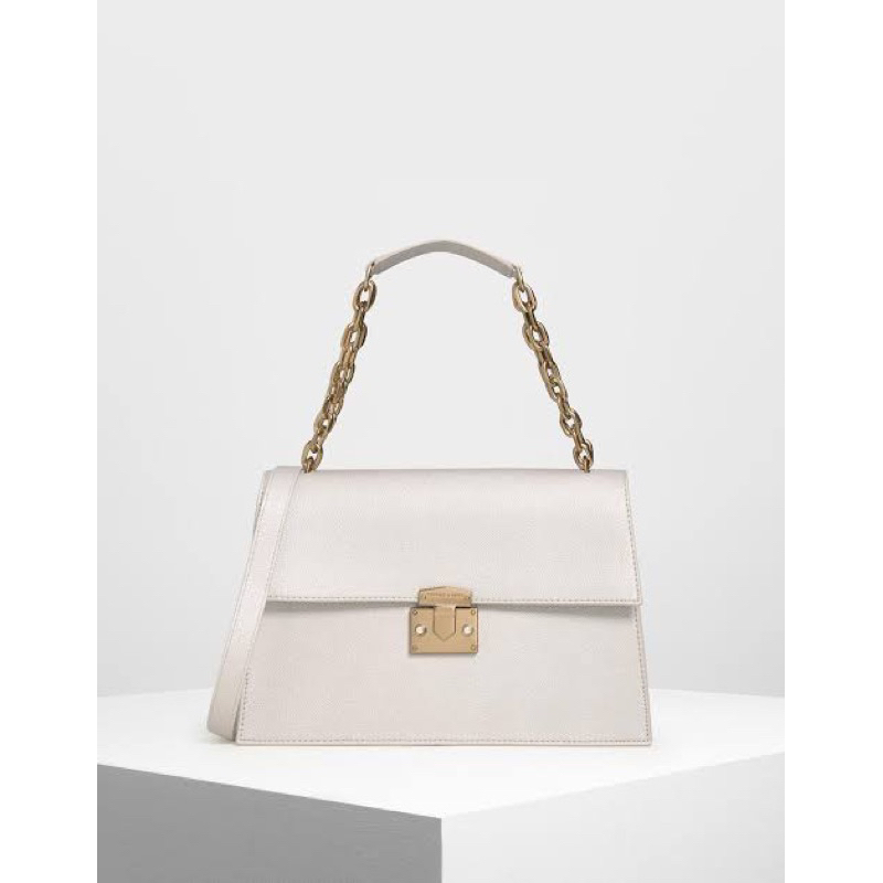 Preloved Tas Charles & Keith