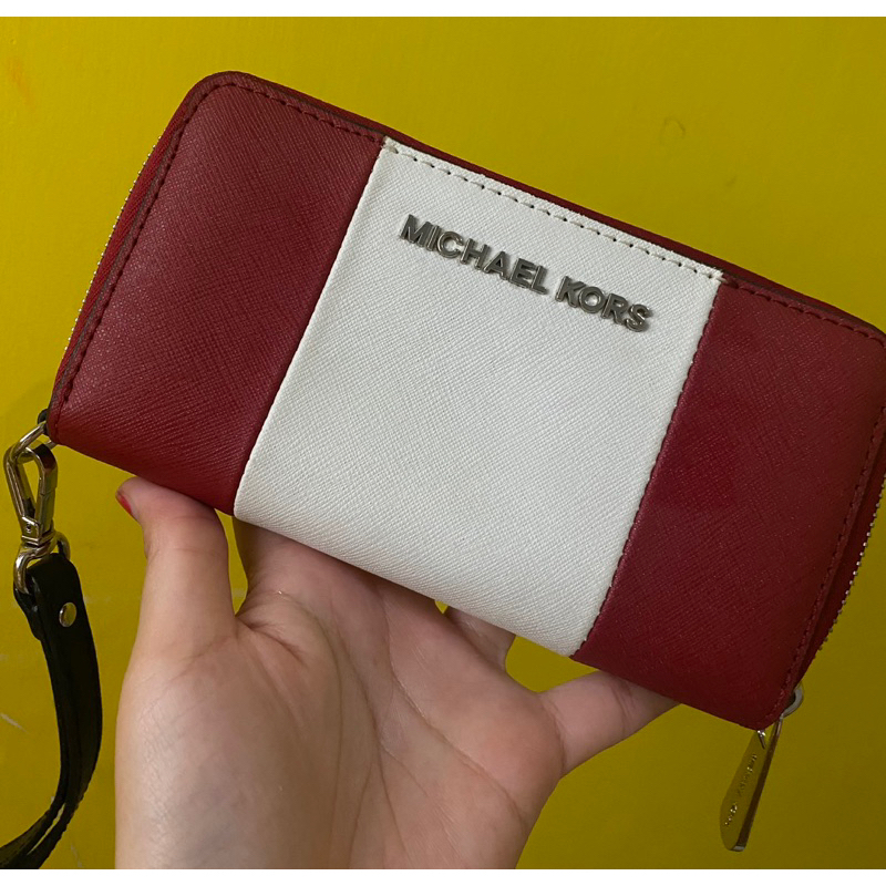 dompet michael kors preloved