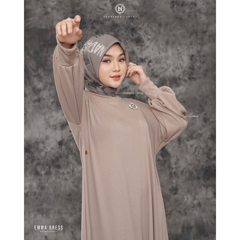 DAILY DRESS KNIT KAOS NADHEERA LUXURY TERBARU EMMA DRESS