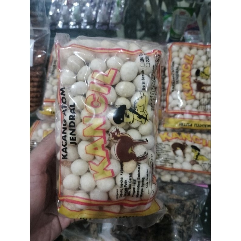 

kacang atom