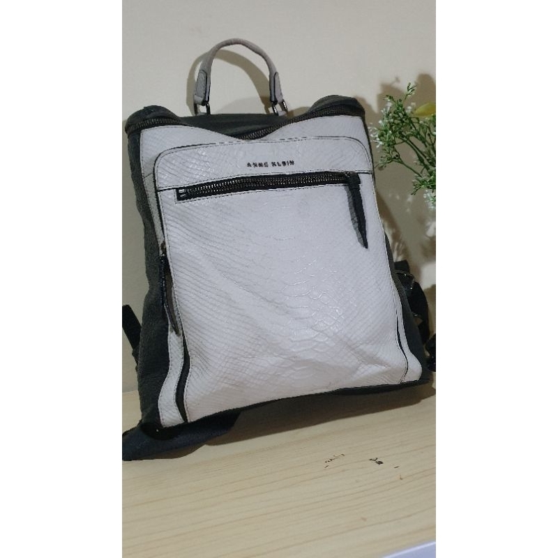 Tas Ransel wanita Anne Klein Preloved