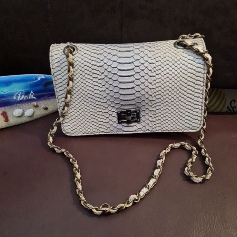 TAS SNAKE SKIN MOTIF PRELOVED