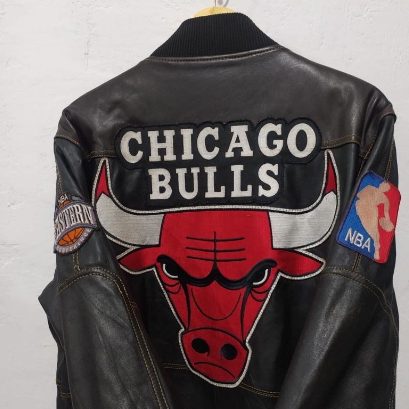 {SOLDOUT STORE} Varsity Kulit NBA Chicago Bulls