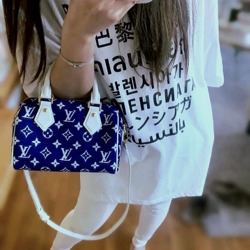 NEW TAS SPEEDY DENIM SMALL FREE BOX DAN PAPERBAG PREMIUM BAG SIZE 20×14 SLEMPANG JEANS IMPORT SUPER 