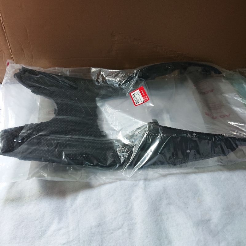 Dek injekan Bordes pijakan kaki Honda Sepecy