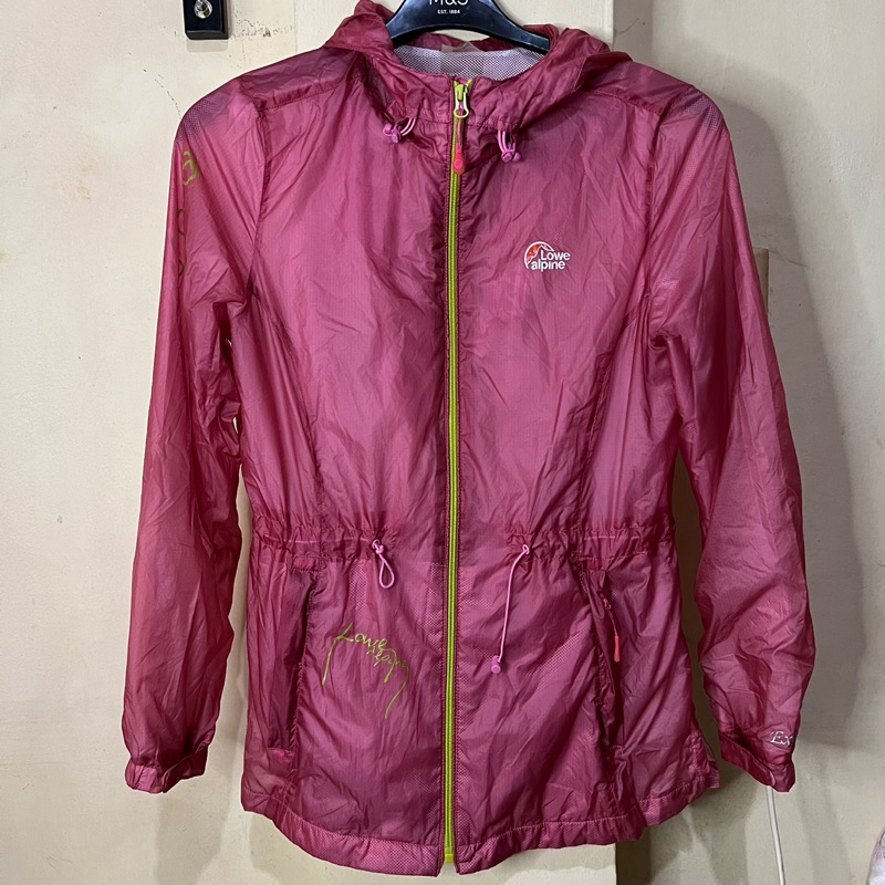 Thirft Jaket Running Merk Lowe Alpine Warna Pink | Preloved | Second Murah