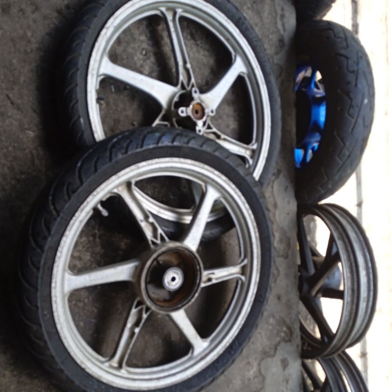 Velg racing Yamaha Jupiter cw mocin