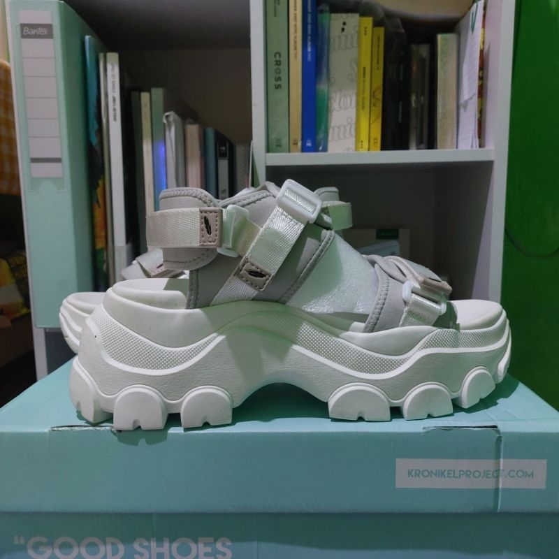 [BOOKED] kronikel x osaka milk pudding