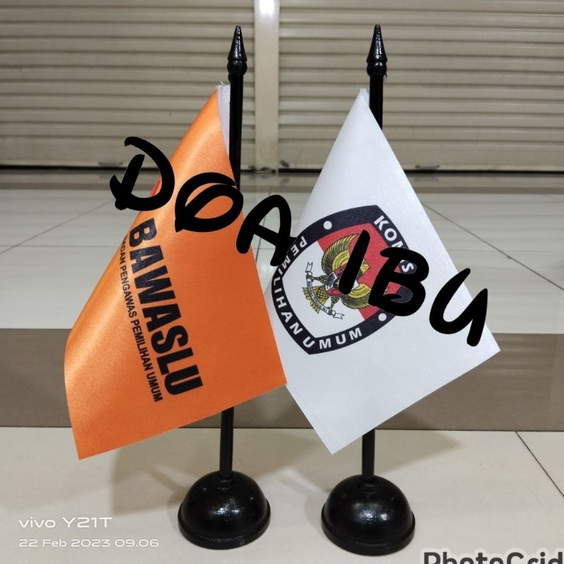 

best seller tiang kayu meja+bendera meja KPU+BAWASLU