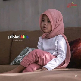 NUZ HIJAB PASHMINA PLISKET ANAK/ HIJAB ANAK PLISKET 150X45CM