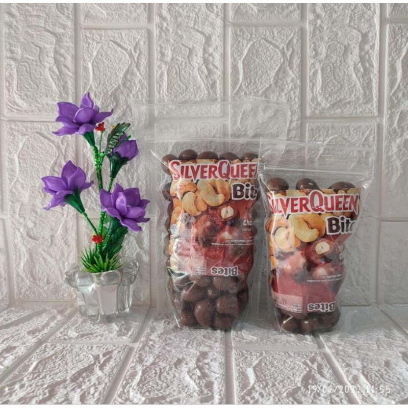 

Coklat Silverqueen Bites 1 kg, 500 gr, 250 gr