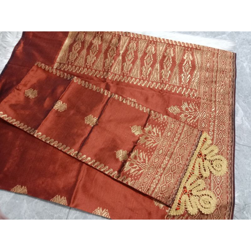 songket silungkang warna merah bata gold