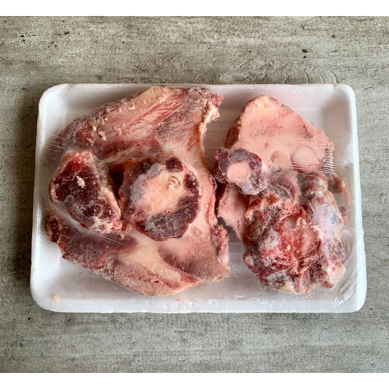 

Buntut Sapi Lokal 500gr
