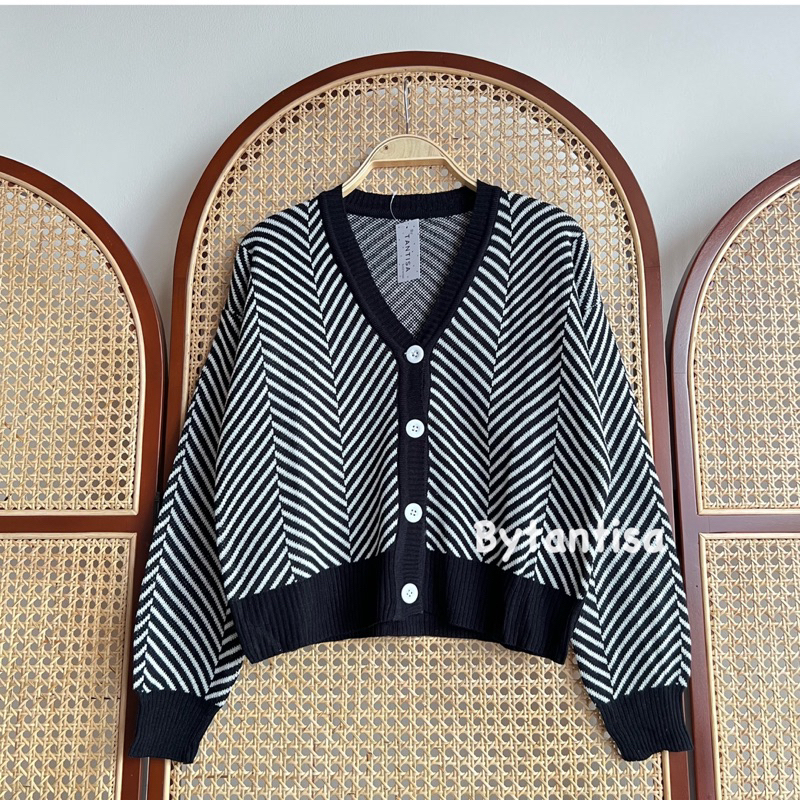 CARDIGAN RAJUT CROP MOTIF ZIGZAG