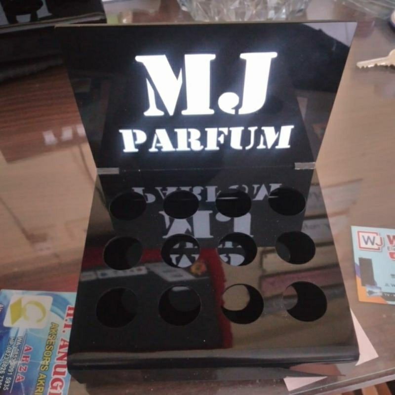 Rak Parfum MJ Acrylic