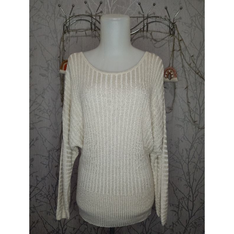 Atasan Batwing Rajut