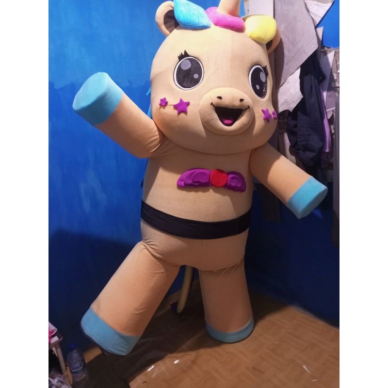 Maskot Kuda Poni