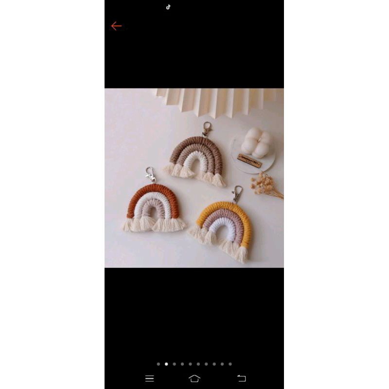 Gantungan tas rainbow macrame