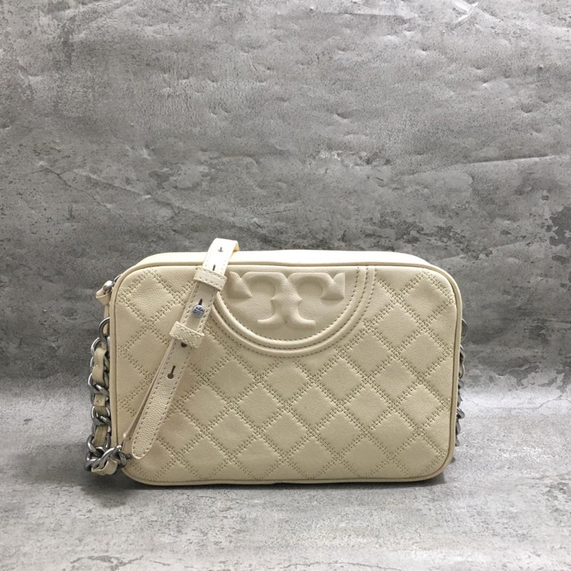 TB Fleming Distressed Camera Bag