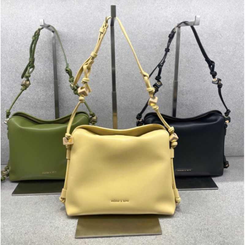 Jastip Charles and Keith Originals store~48