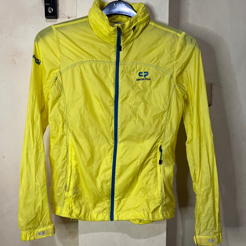Thirft Jaket Running Packable Merk Center Pole Warna Putih Kuning | Preloved | Second Murah