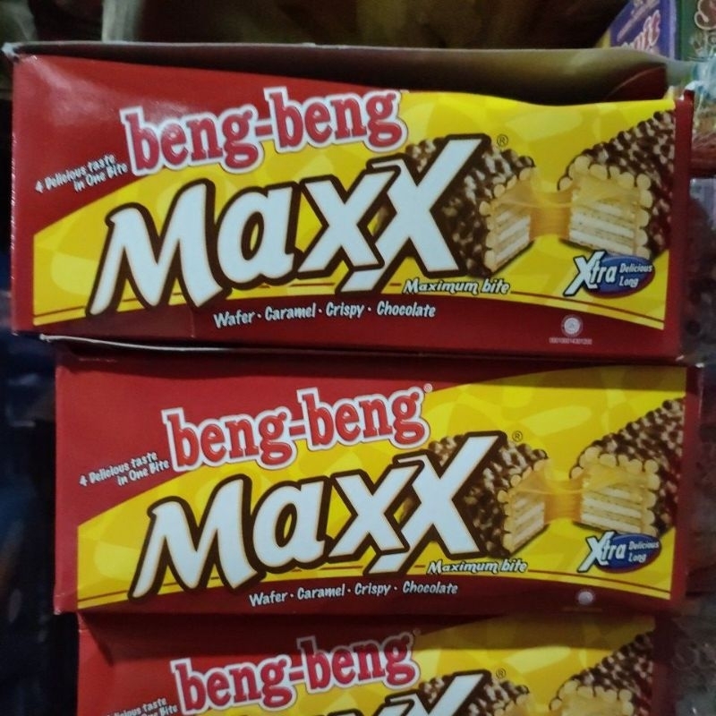 beng beng maxx maximum bite wafer krispi bersalut cokelat karamel