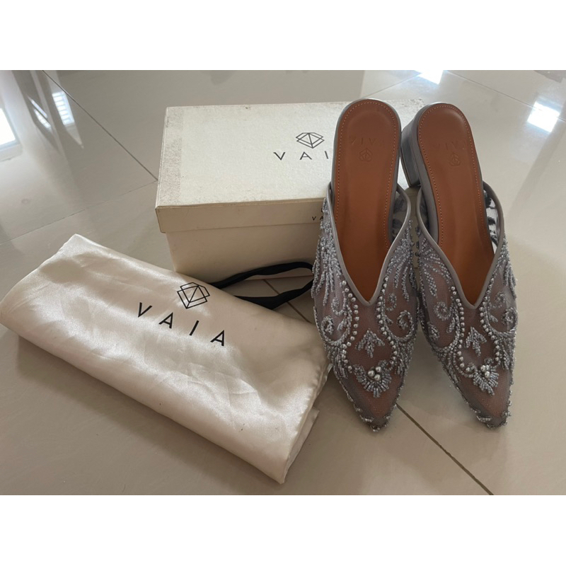 preloved Vaia shoes