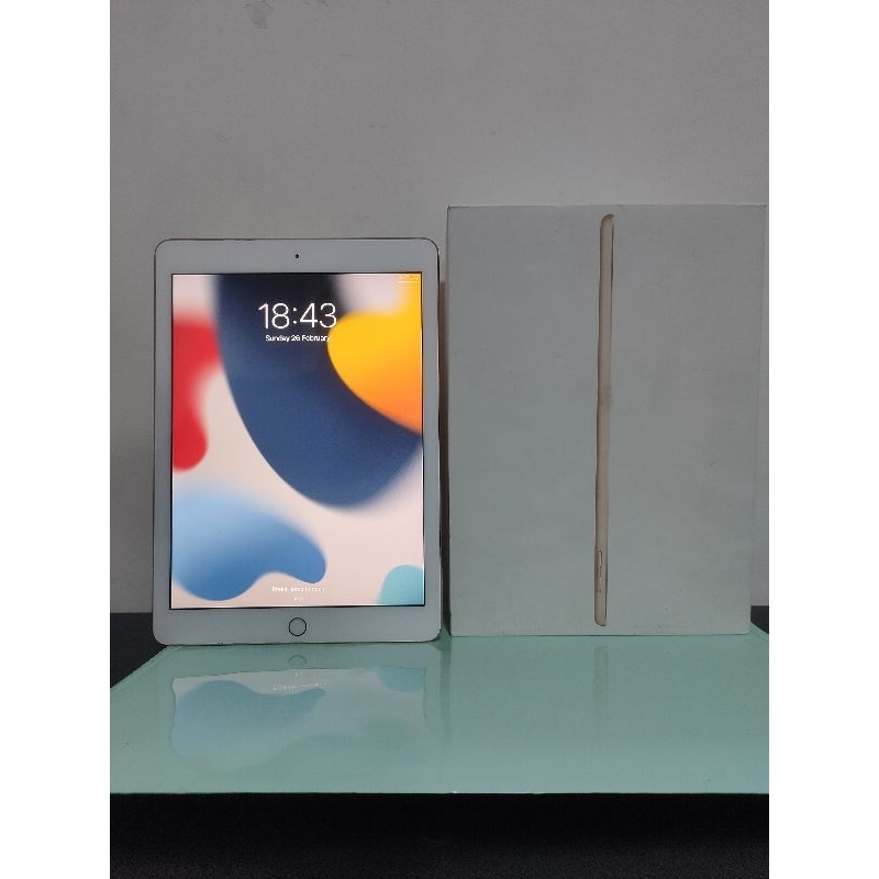 IPAD 6 WIFI 32GB 128GB SECOND FULLSET EX GARANSI INTER